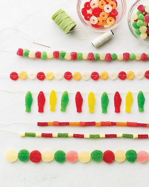 Fun Christmas Candy
 DIY Candy Garland fun idea for a gingerbread house