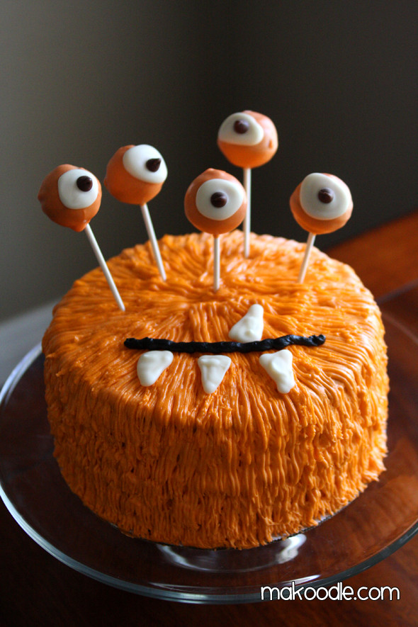 Fun Halloween Cakes
 13 DIY Spooky Halloween Party Ideas