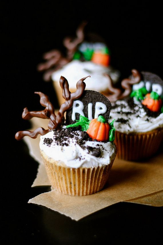 Fun Halloween Cupcakes
 51 best images about Spooky and Fun Halloween Cupcake
