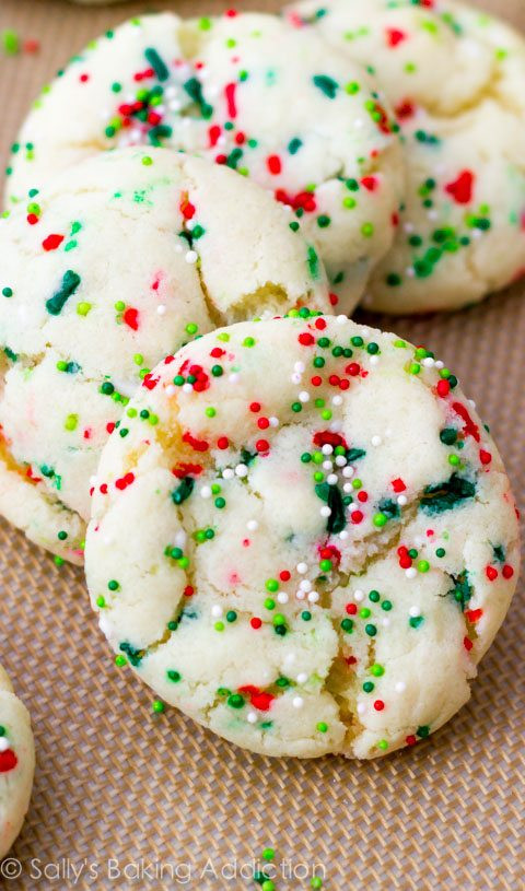 Funfetti Christmas Cookies
 Confetti Cake Batter Cookies