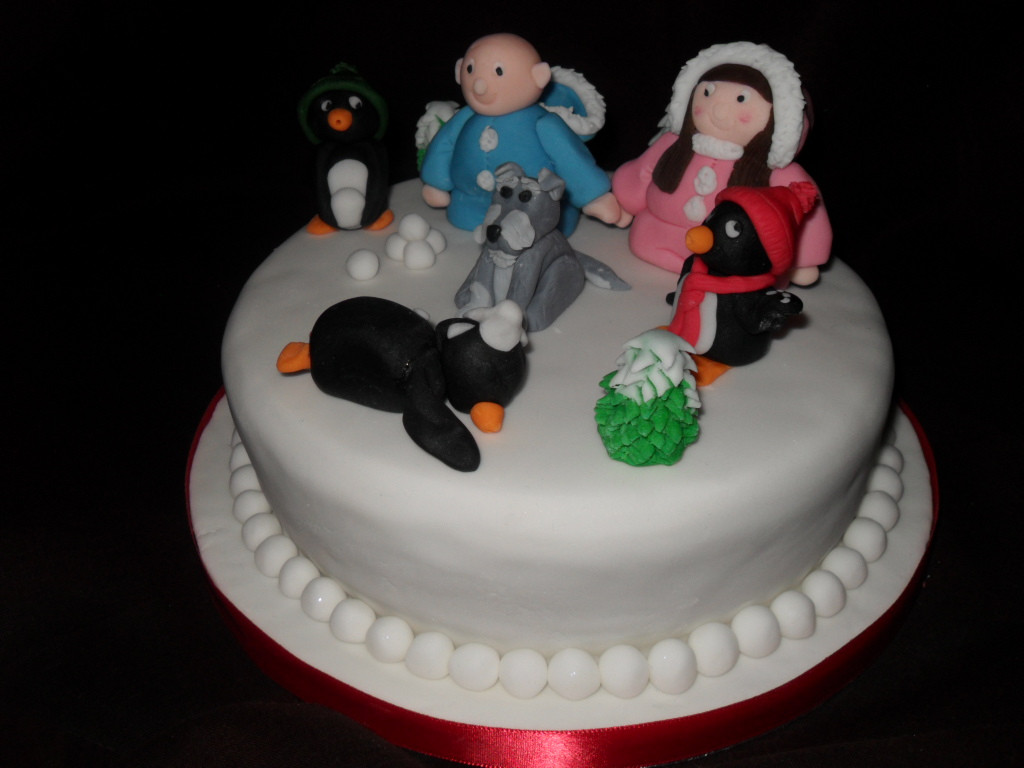 Funny Christmas Cakes
 The World of Wacky Wendy Woo Festive Fun Christmas Cake 2011