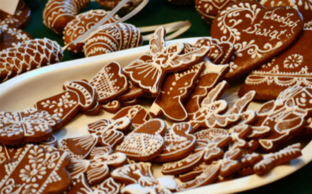 German Christmas Cookies
 10 German Christmas cookies you have to bake this winter