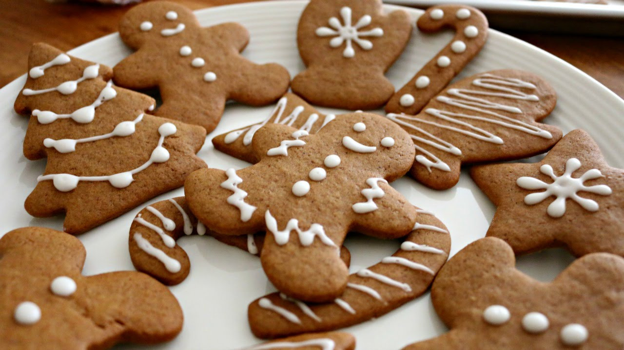 Gingerbread Christmas Cookies
 Christmas Gingerbread Men Cookies