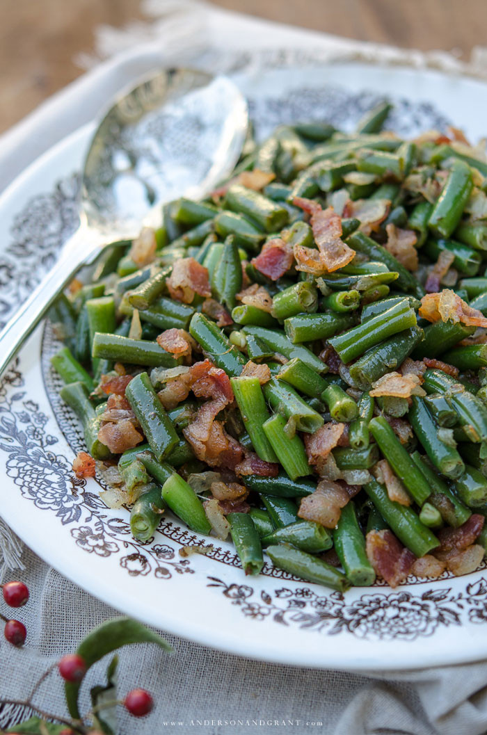 Green Bean Recipes For Thanksgiving
 Bacon Green Beans and 12 More Delicious Thanksgiving Side