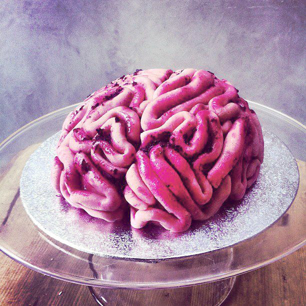 Halloween Brain Cakes
 Spooky and realistic recipe for a Halloween Brain Cake by