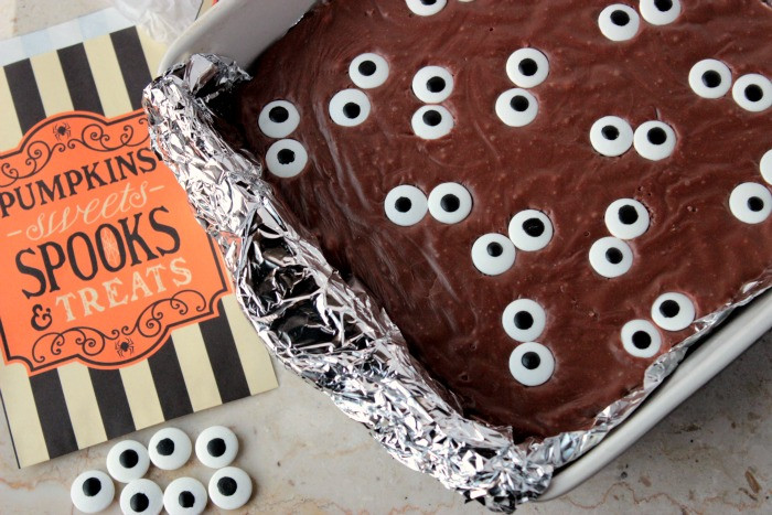 Halloween Brownies Decorating
 Spooky Eyeball Fudge Brownies Big Bear s Wife