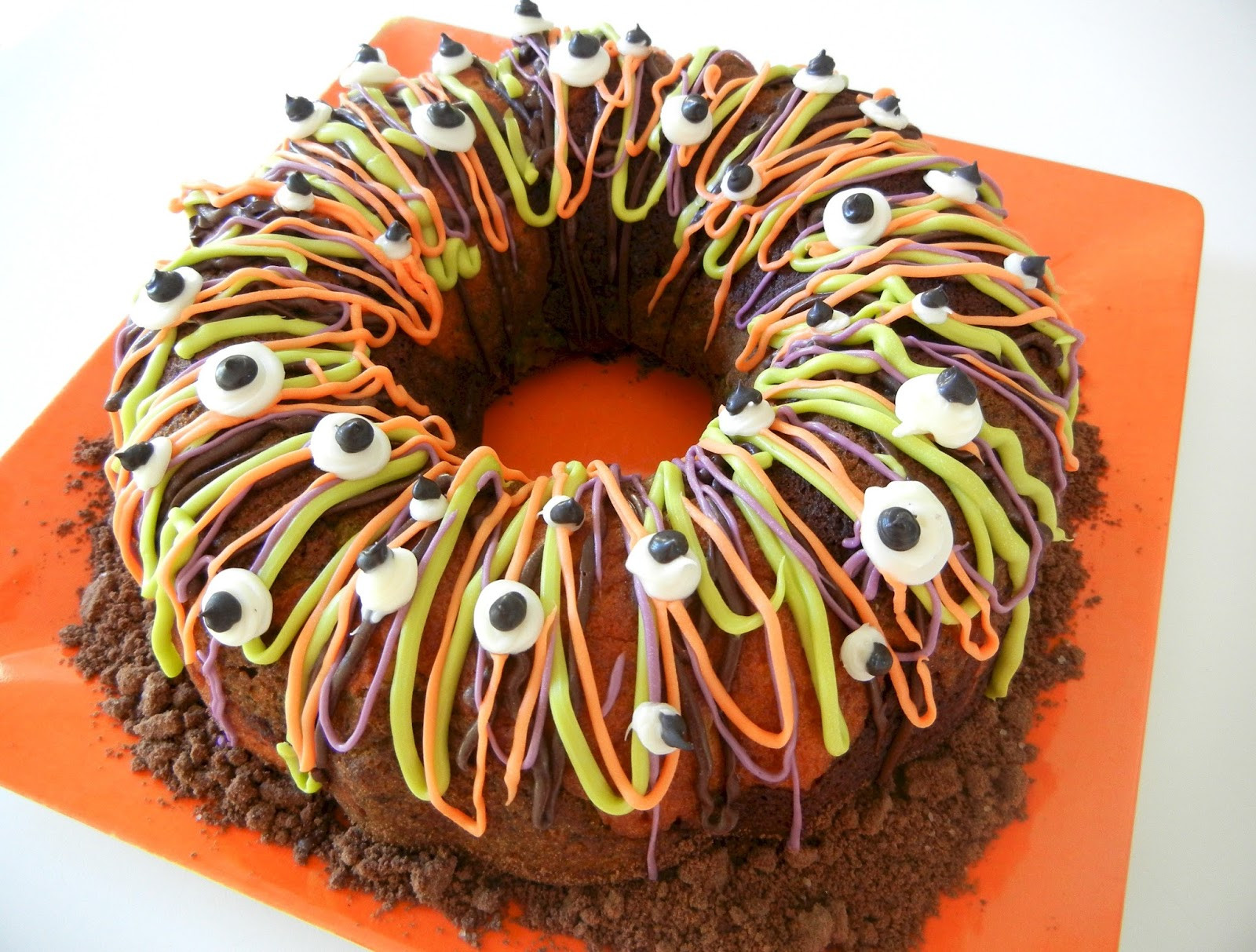 Halloween Bundt Cake
 Sugar Swings Serve Some Tri color Halloween Bundt Cake