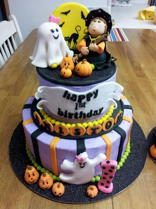 Halloween Cakes Pinterest
 Halloween 1st Birthday w Smash Cake cake by Peggy