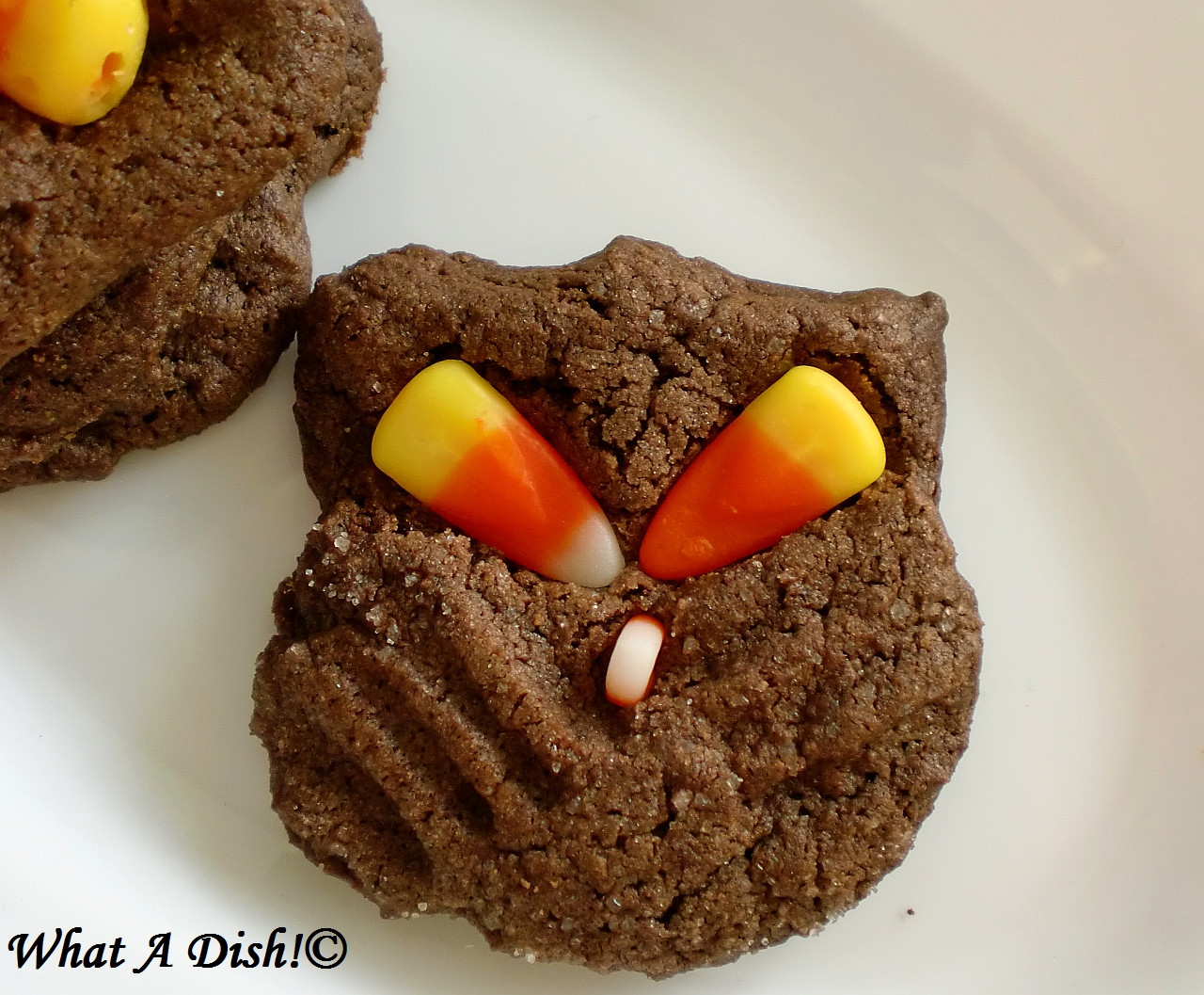 Halloween Cat Cookies
 What A Dish Halloween Cat Cookies