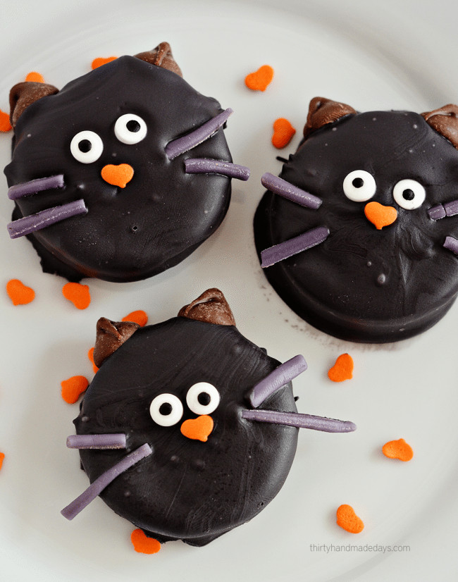 Halloween Cat Cookies
 Halloween Cat Oreo Cookies