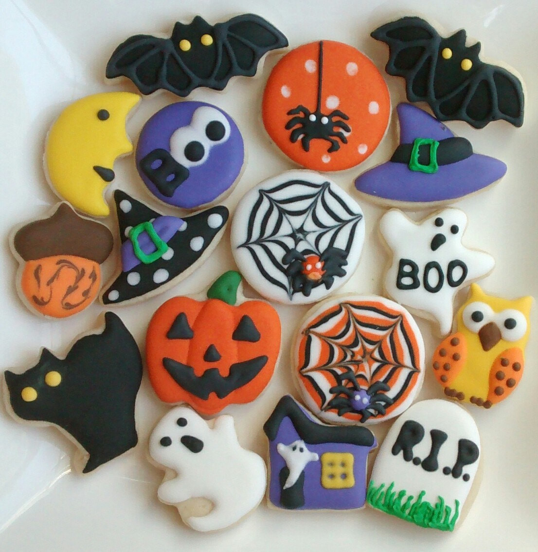 Halloween Decorated Cookies
 Halloween sugar cookies mini or large decorated with royal