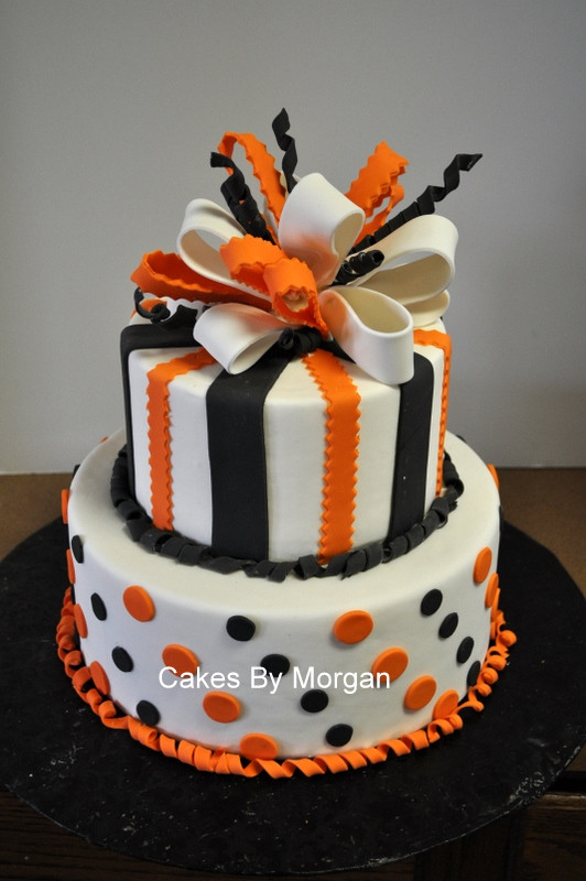 Halloween Fondant Cakes
 Morgan s Cakes Fondant Halloween Cake