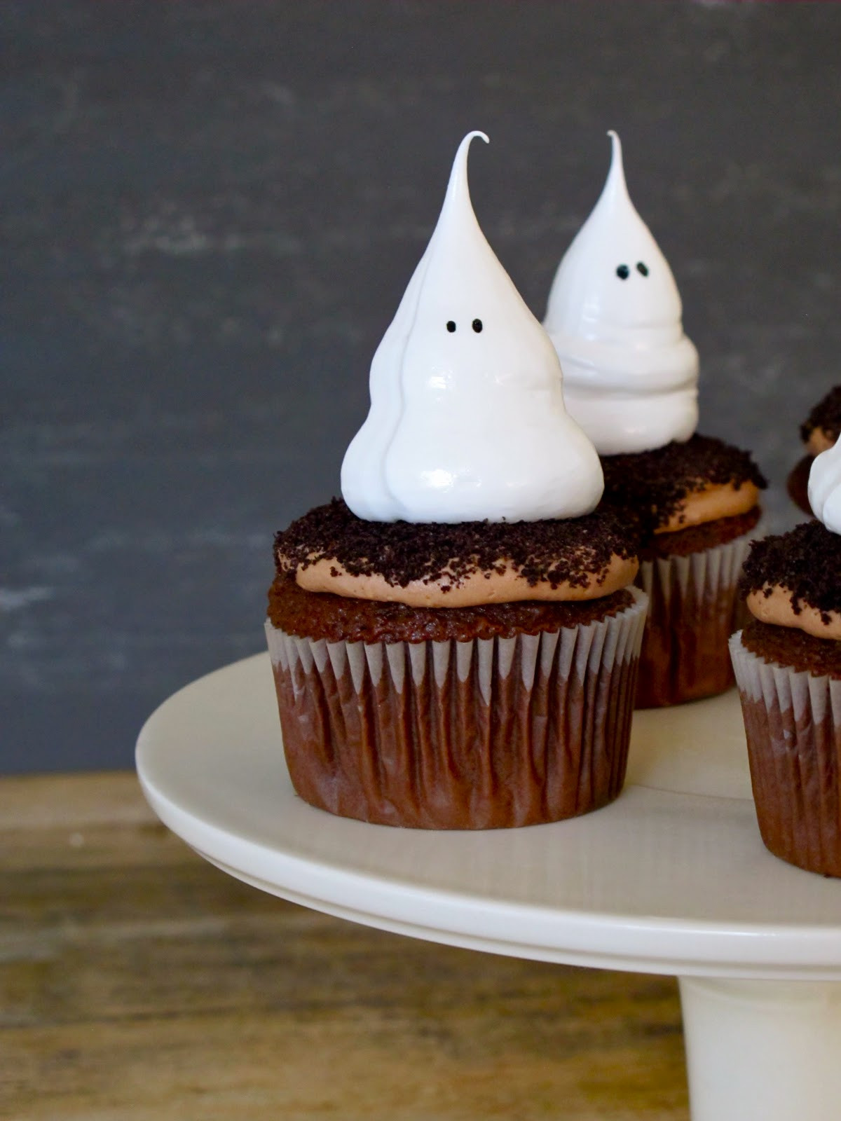 Halloween Ghost Cupcakes
 Jenny Steffens Hobick Halloween Cupcakes