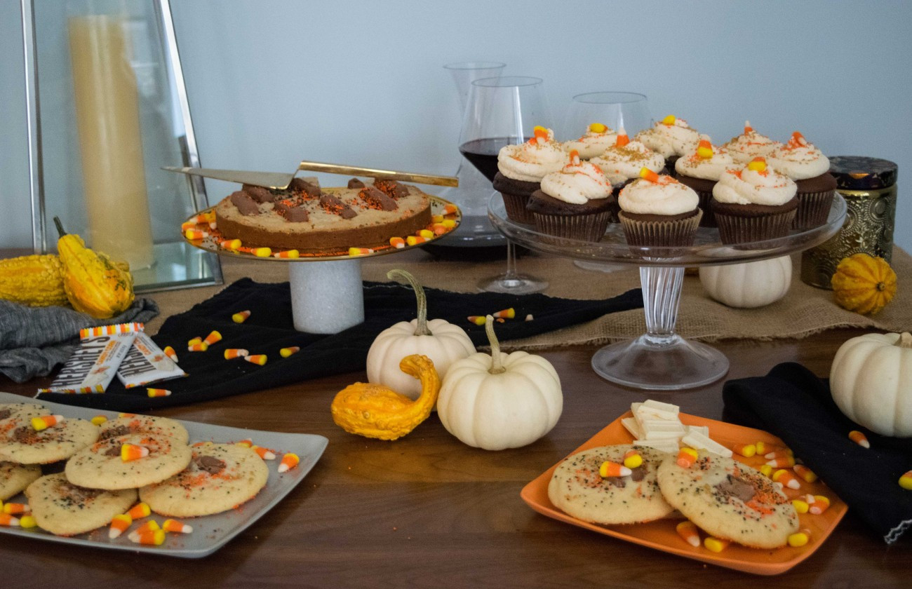 Halloween Party Desserts
 Feed Your Friends Halloween Desserts Made with Your