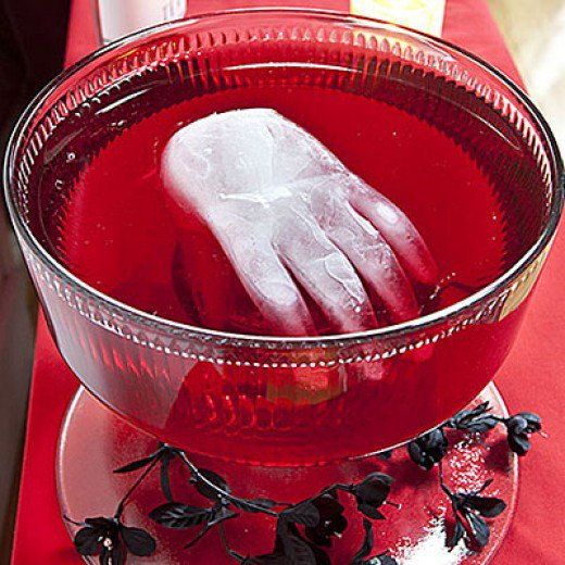 Halloween Punch Bowl Recipes
 Spooky Halloween Punch Recipes and Drink Ideas