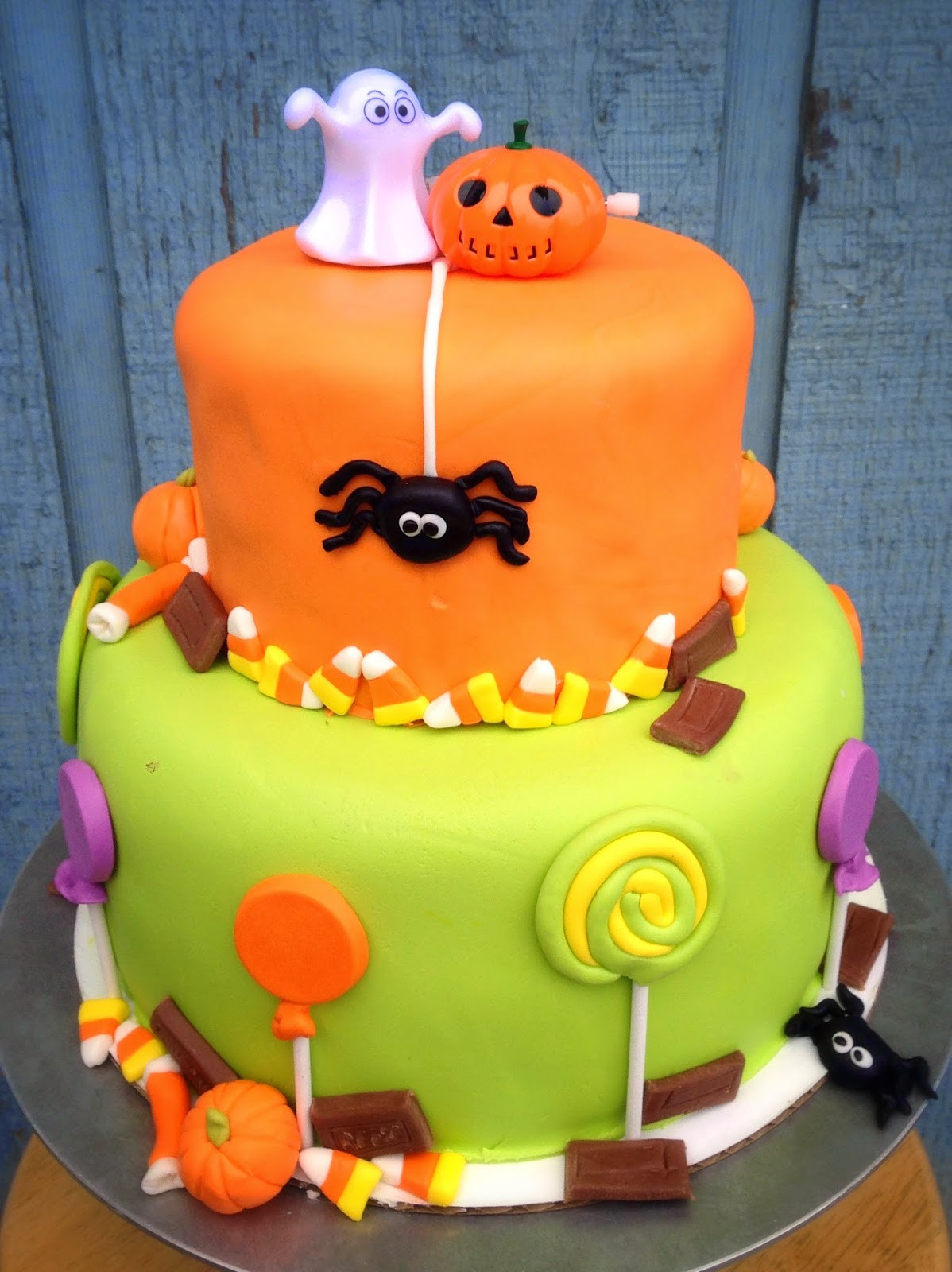Halloween Themed Birthday Cakes
 Cakes and Cookies