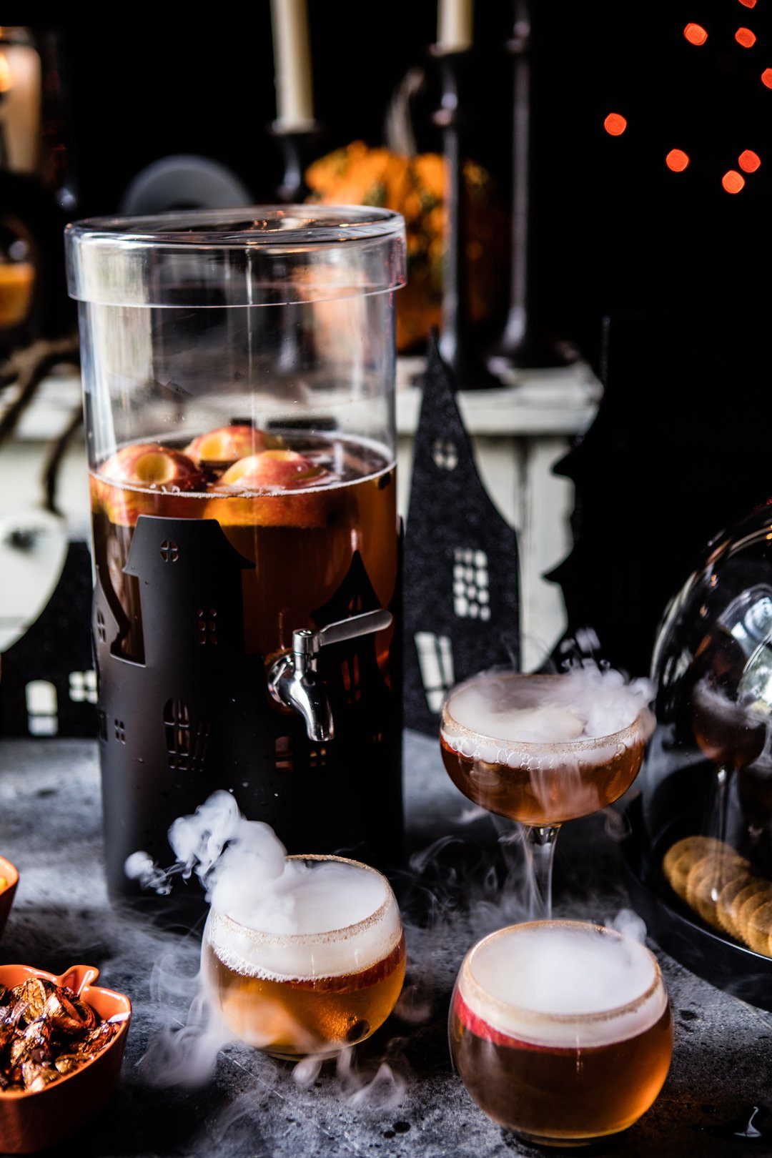 Halloween Themed Drinks
 How to Throw a Halloween Party