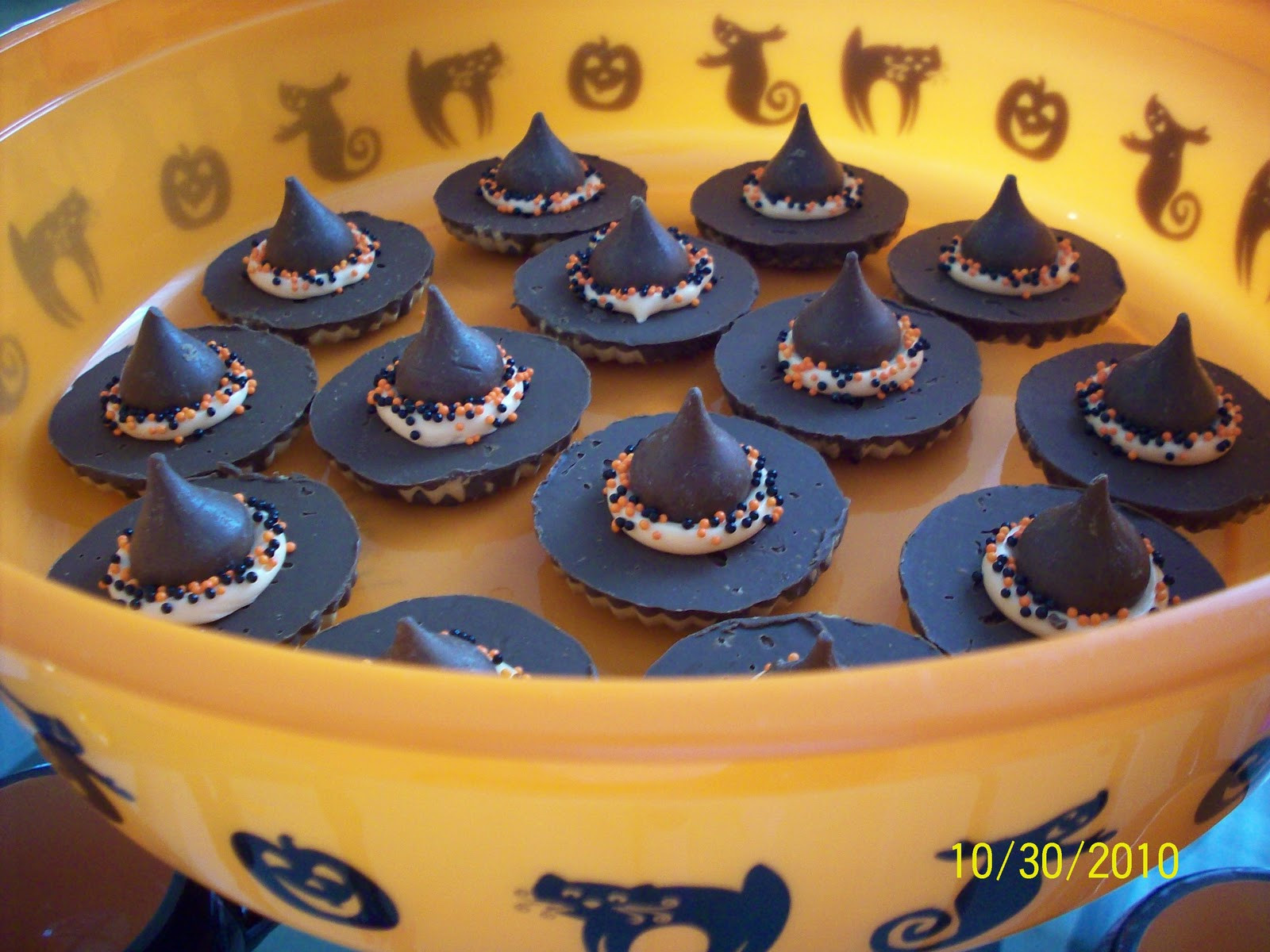 Halloween Witch Hat Cookies
 Cheryl s Crafty Jewelry Witch Hat Cookies