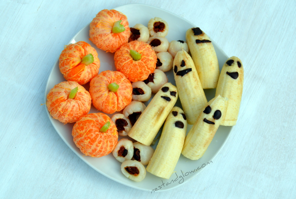 Healthy Halloween Desserts
 Healthy Halloween Treats Lychee Eyeballs Banana Ghosts