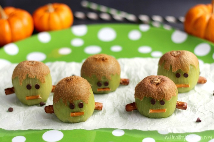 Healthy Halloween Snacks
 Frankenstein Kiwis – Another Healthy Halloween Treat