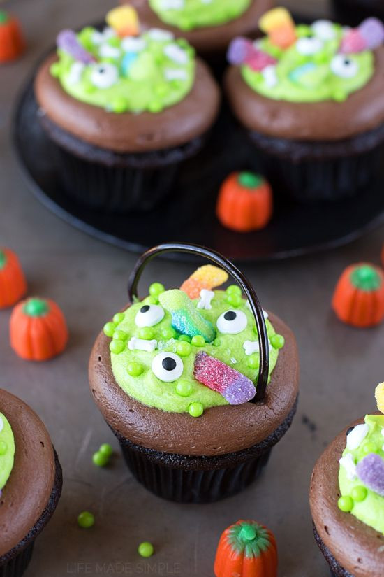 Homemade Halloween Cakes
 Witch s Cauldron Chocolate Cupcakes Recipe