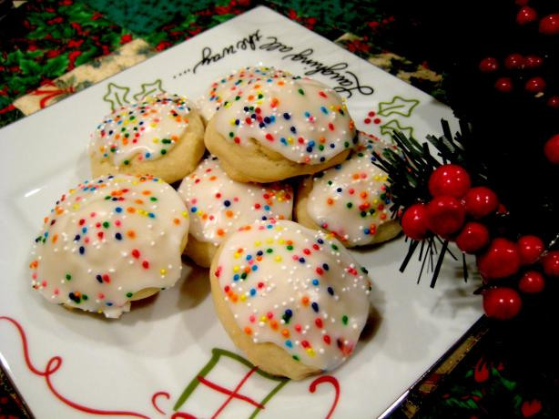 Italian Anise Christmas Cookies
 Italian Anise Cookies With Icing And Sprinkles Recipe