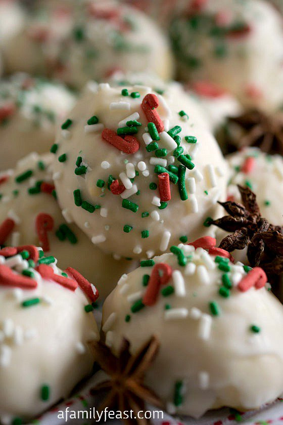 Italian Anise Christmas Cookies
 Italian Anisette Cookies A Family Feast