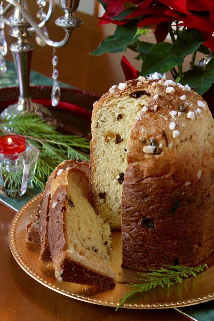 Italian Christmas Bread
 16 Holiday Loaves and Christmas Bread to Bake for Gifts
