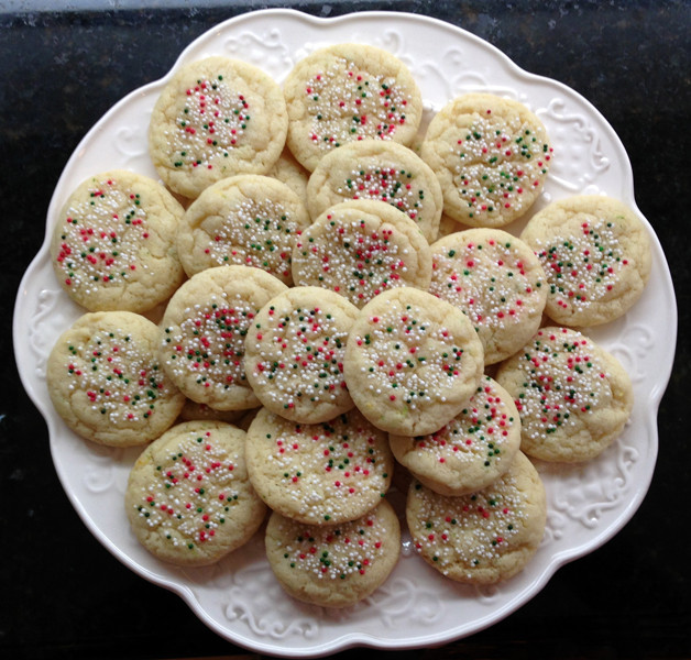 Kris Kringle Christmas Cookies
 25 Cookies til Christmas Day 23 Kris Kringle s Krinkles