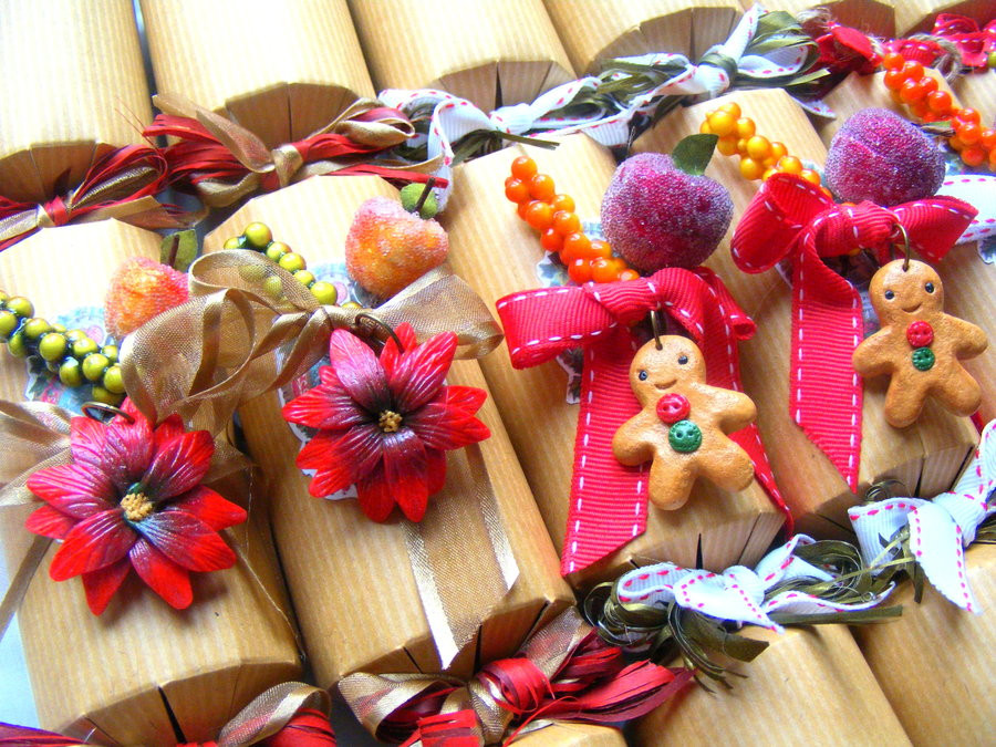 Luxury Christmas Crackers
 Luxury Christmas Crackers Polymer Clay Christmas by