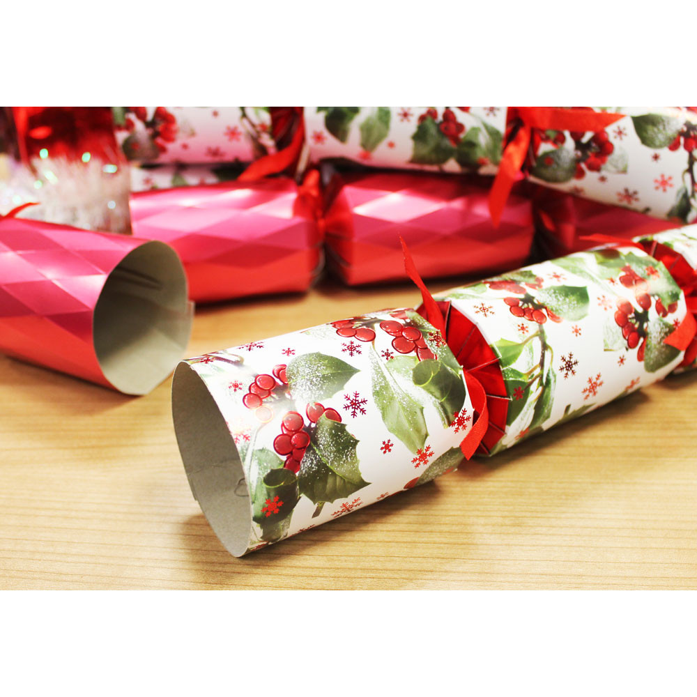 Luxury Christmas Crackers
 Luxury Holly Christmas Crackers Pack 6