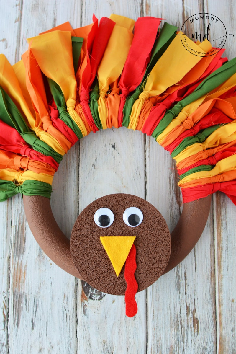 Make Thanksgiving Turkey
 How to make a Turkey Wreath