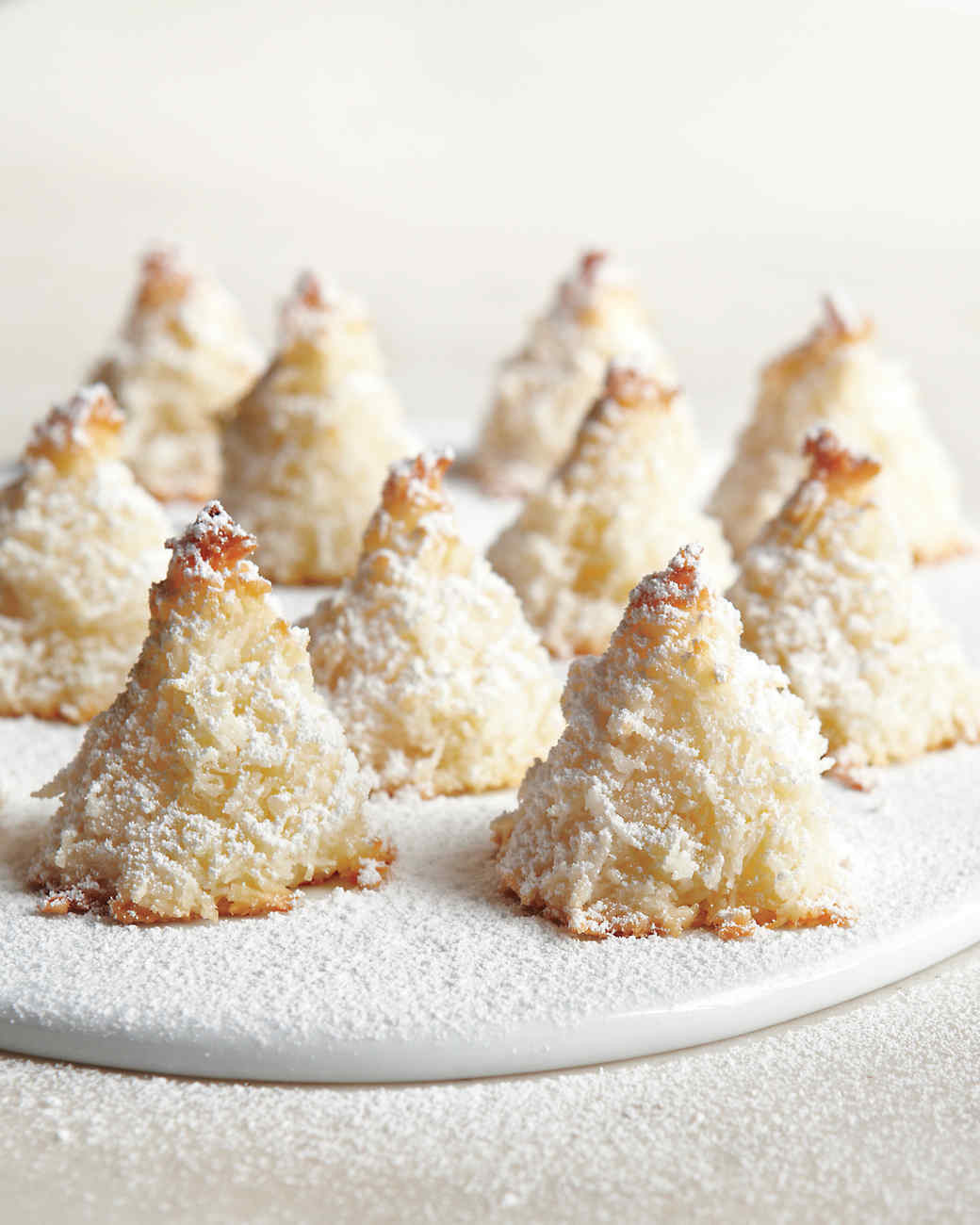 Martha Stewart Christmas Cookies
 Sugar Dusted Macaroon Trees Recipe