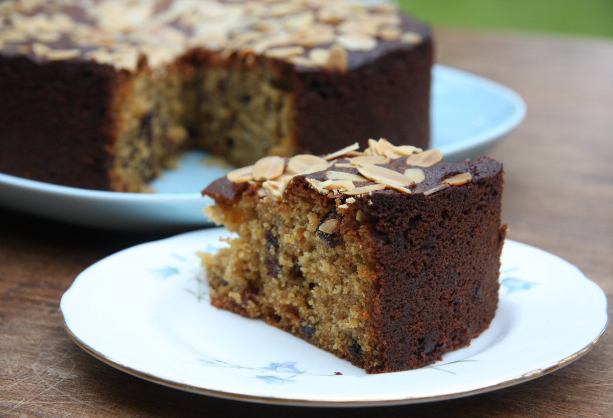 Mary Berry Christmas Cakes
 Mincemeat Cake – use up leftover mincemeat from Christmas