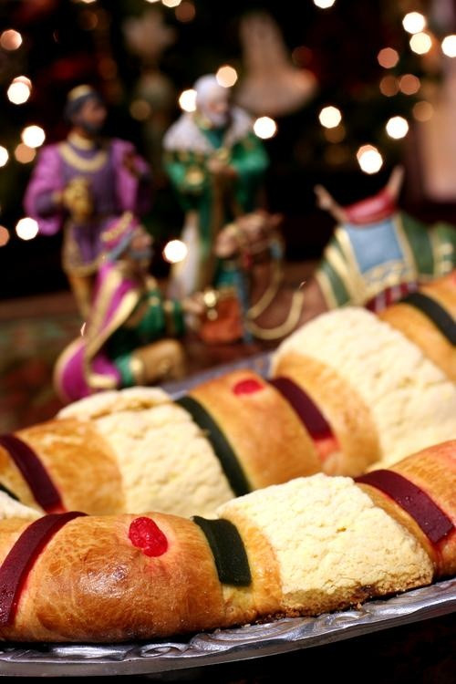 Mexican Christmas Bread
 Best 25 Dia de reyes ideas on Pinterest