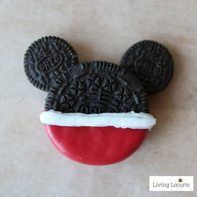 Mickey Christmas Cookies
 Mickey & Minnie Mouse Christmas Cookies
