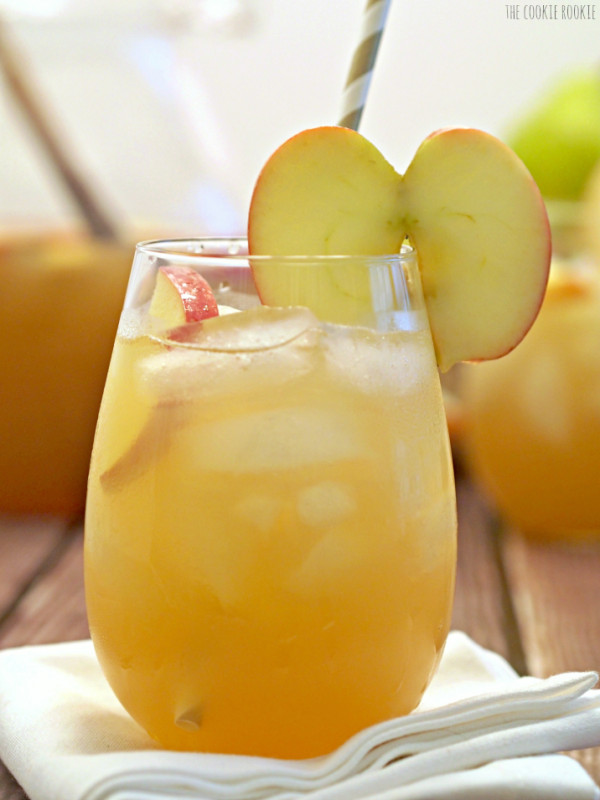 Non Alcoholic Drinks For Thanksgiving
 Apple Pie Punch Cocktails DrinkWire