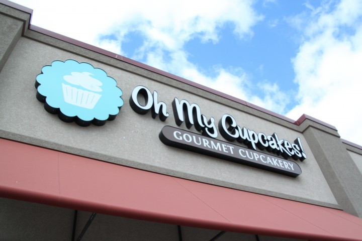 Oh My Cupcakes Sioux Falls
 Restaurants in Sioux Falls South Dakota