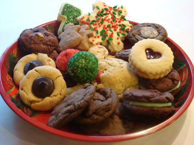 Plate Of Christmas Cookies
 cookie plate