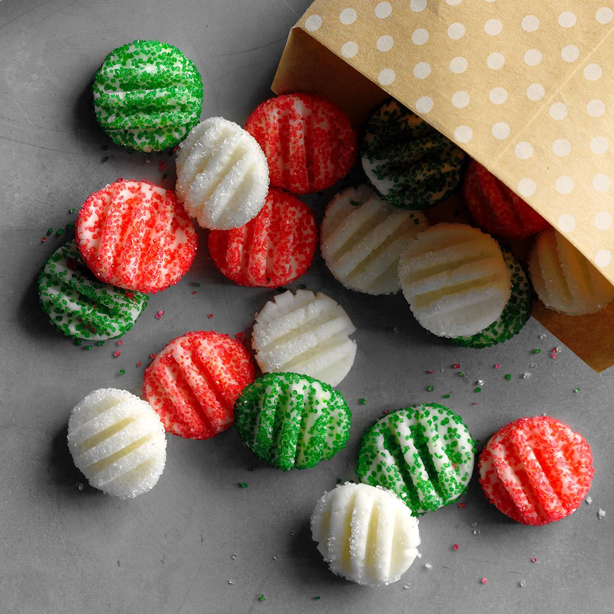Popular Christmas Candy
 Top 10 Homemade Christmas Candy Recipes