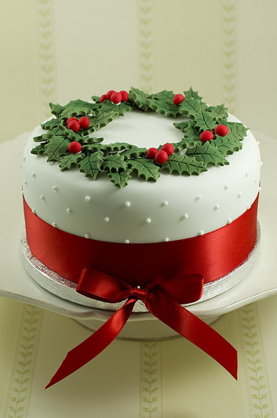 Pretty Christmas Cakes
 11 Awesome And Easy Christmas cake decorating ideas