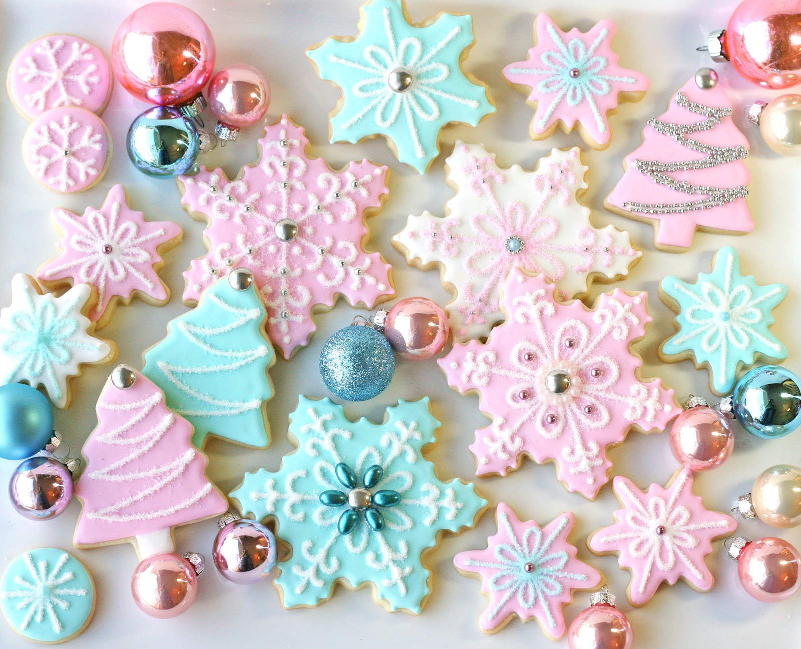 Pretty Christmas Cookies
 Christmas Cookies Galore Glorious Treats