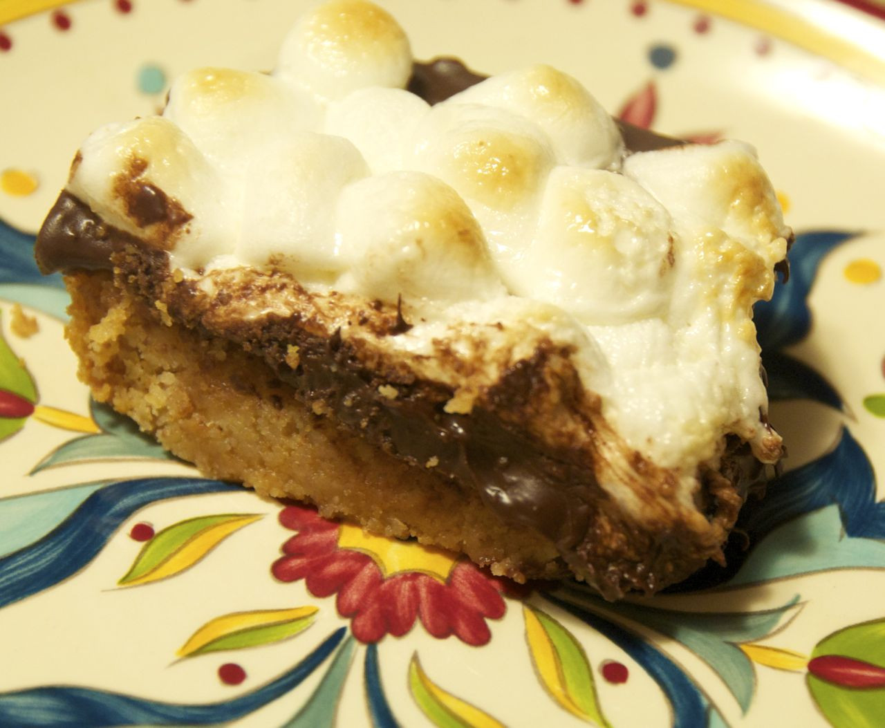 Quick And Easy Fall Desserts
 S mores Bars Beyer Beware