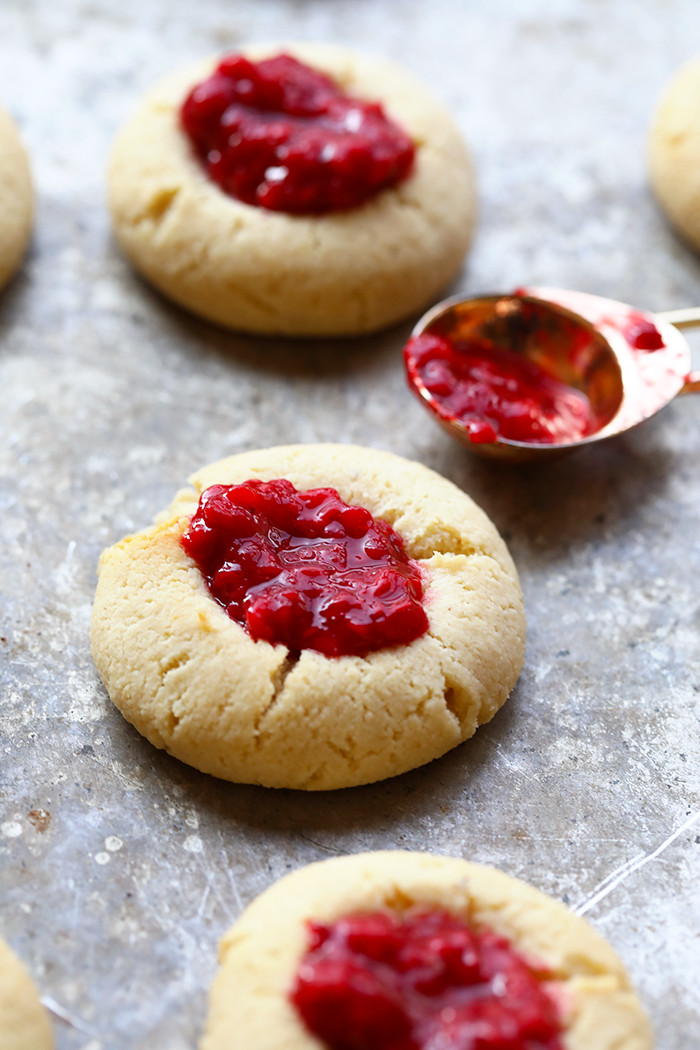 Raspberry Christmas Cookies
 Healthy Soft Raspberry Thumbprint Cookies 5 Healthy