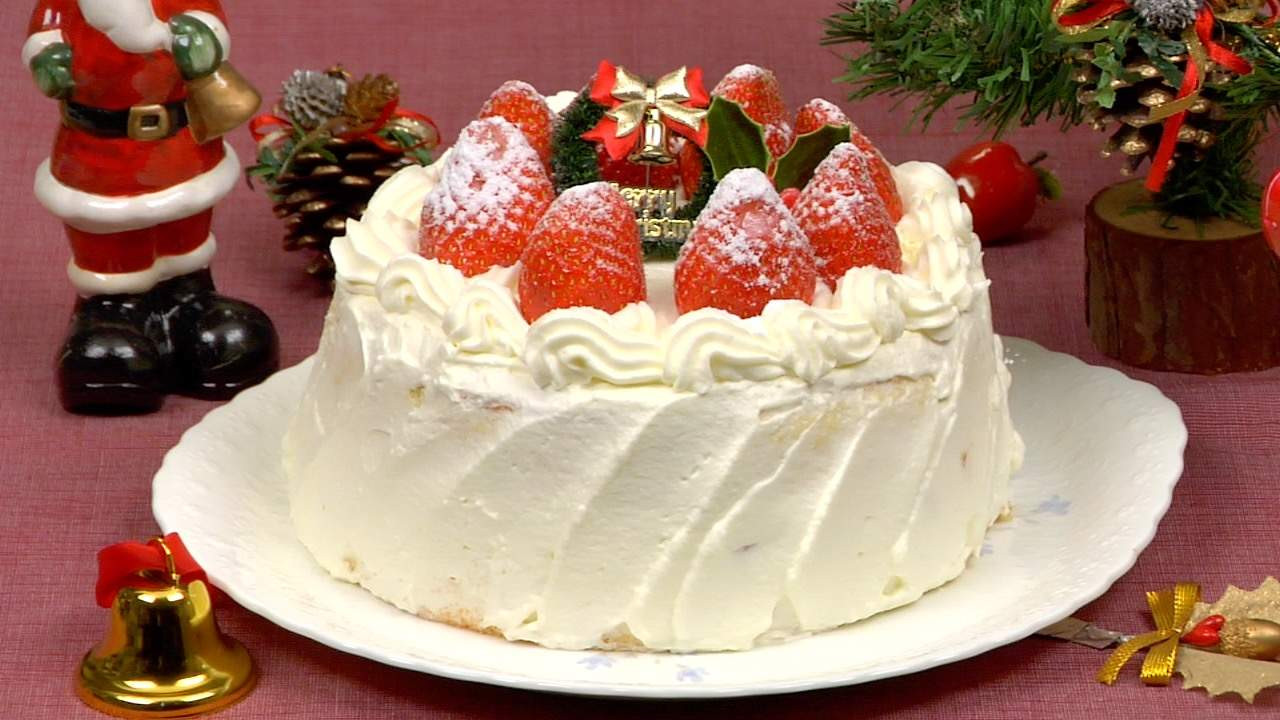 Recipe For Christmas Cakes
 Christmas Cake Recipe Strawberry Sponge Cake – Cooking