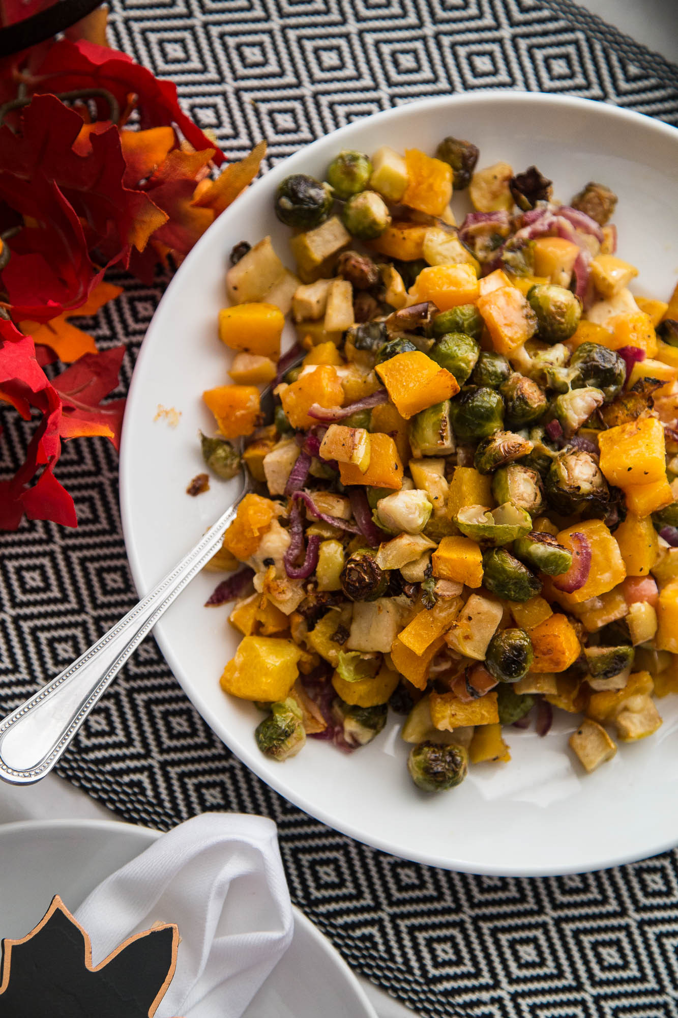 Roasted Fall Vegetables Recipe
 Roasted Fall Ve ables with Apples & Gouda Perry s Plate
