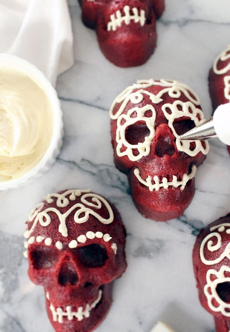 Scary Halloween Dessert
 Best 25 Halloween treats ideas on Pinterest