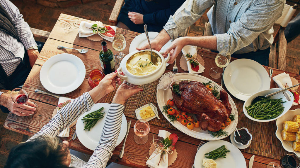 Small Thanksgiving Dinner
 How to Host a Huge Thanksgiving in a Small Space