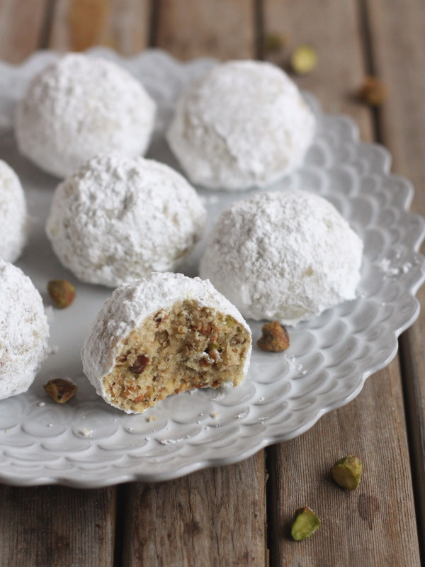 Snowball Christmas Cookies
 Pistachio Snowball Cookies pletely Delicious