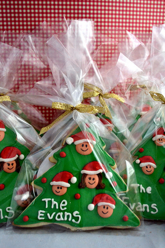 Special Christmas Cookies
 munchie monkey Personalized Christmas Cookies such a cute